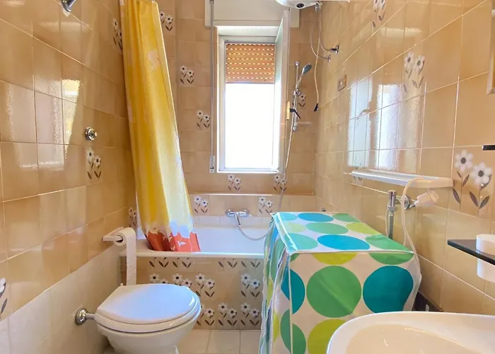 Apartamento Center 3 *